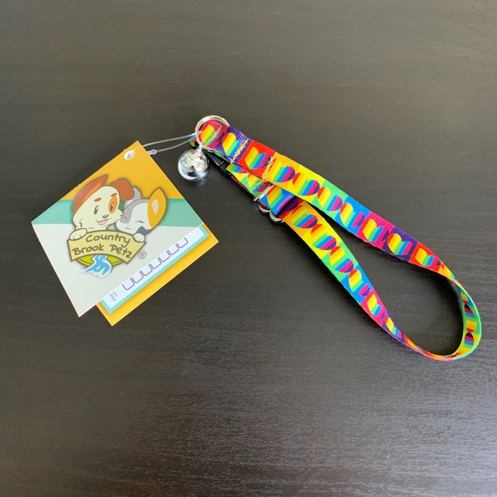 Country Brook Rainbow Hearts Breakaway Cat Collar